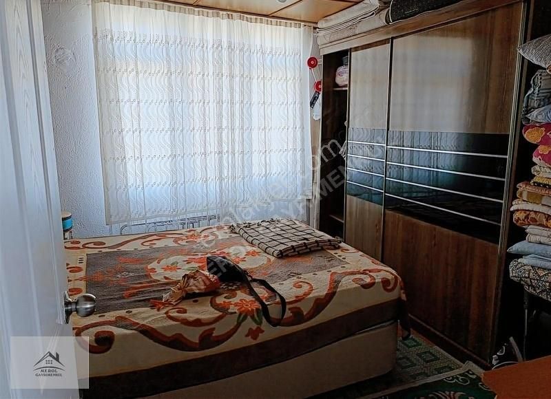 Konak Ballıkuyuda 3 Katlı Müstakil Ev Satılık - Görsel 13