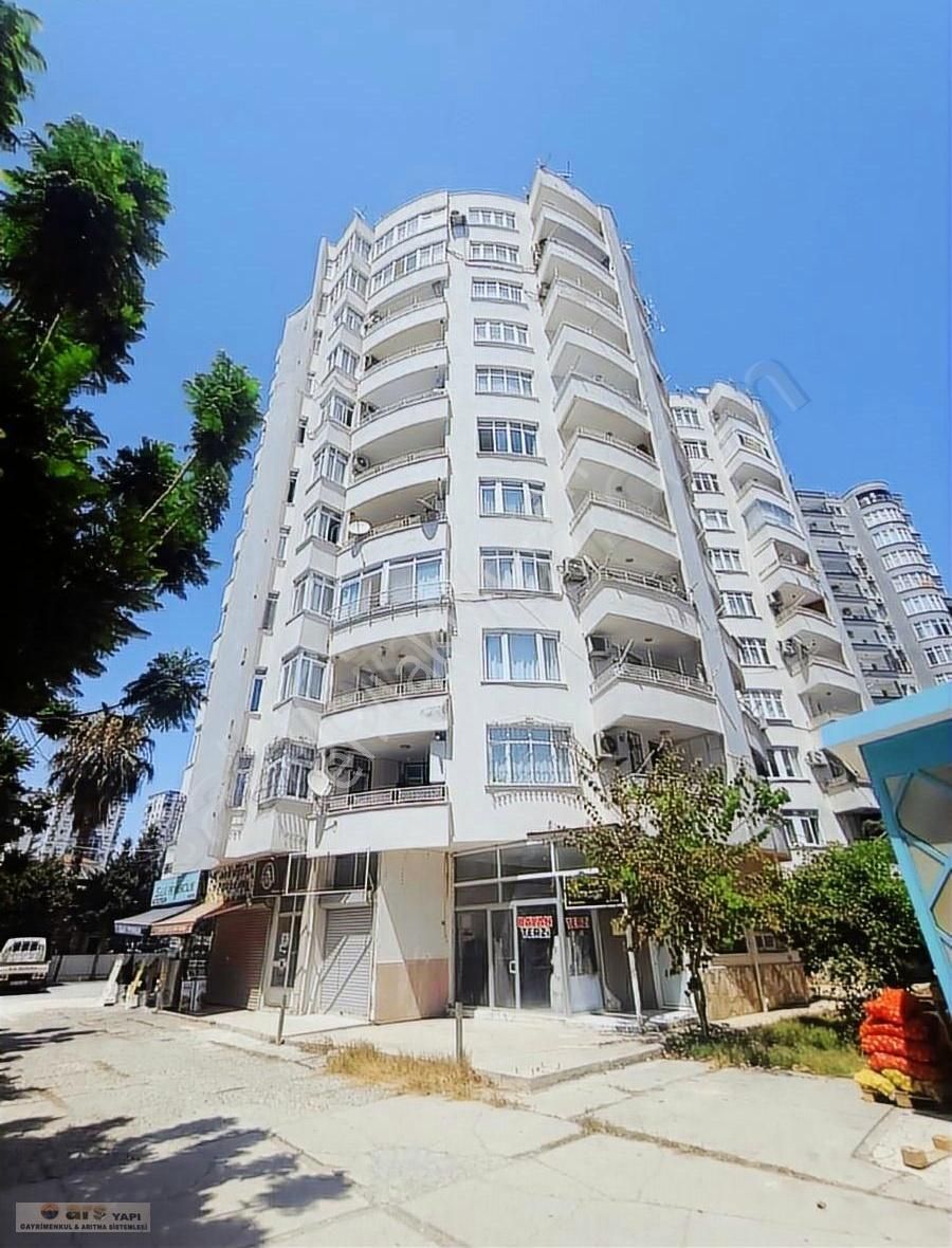 Mersin Yenişehir Cumhuriyet Mahallesi'nden Kiralık Daire
