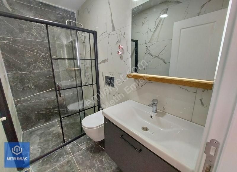 Altınoluk Satılık Sıfır Villa / Denize Yakın / Otoparklı/bahçeli - Görsel 9