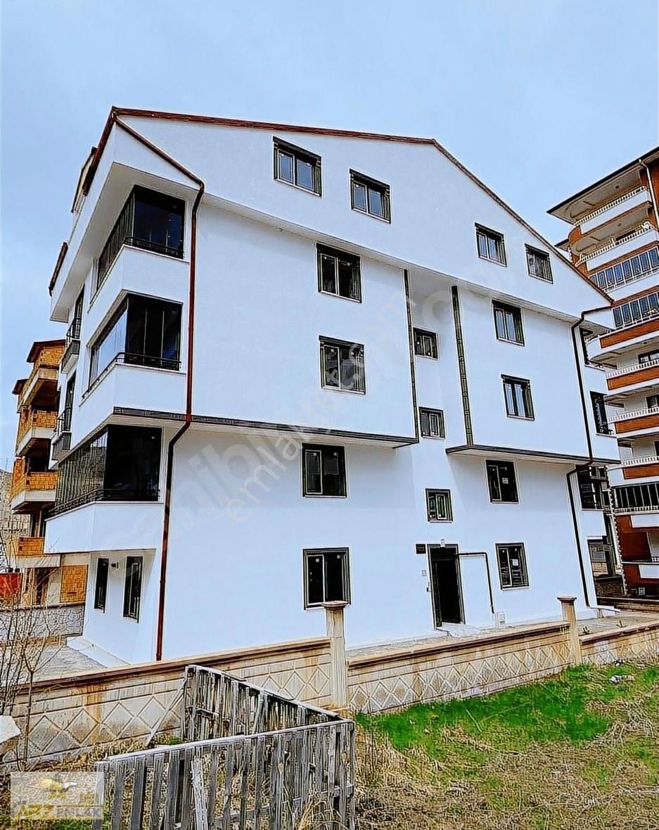 Genç Osmanda Merkeze Yakın-manzaralı-sıfır 2+1 Kiralık Daire