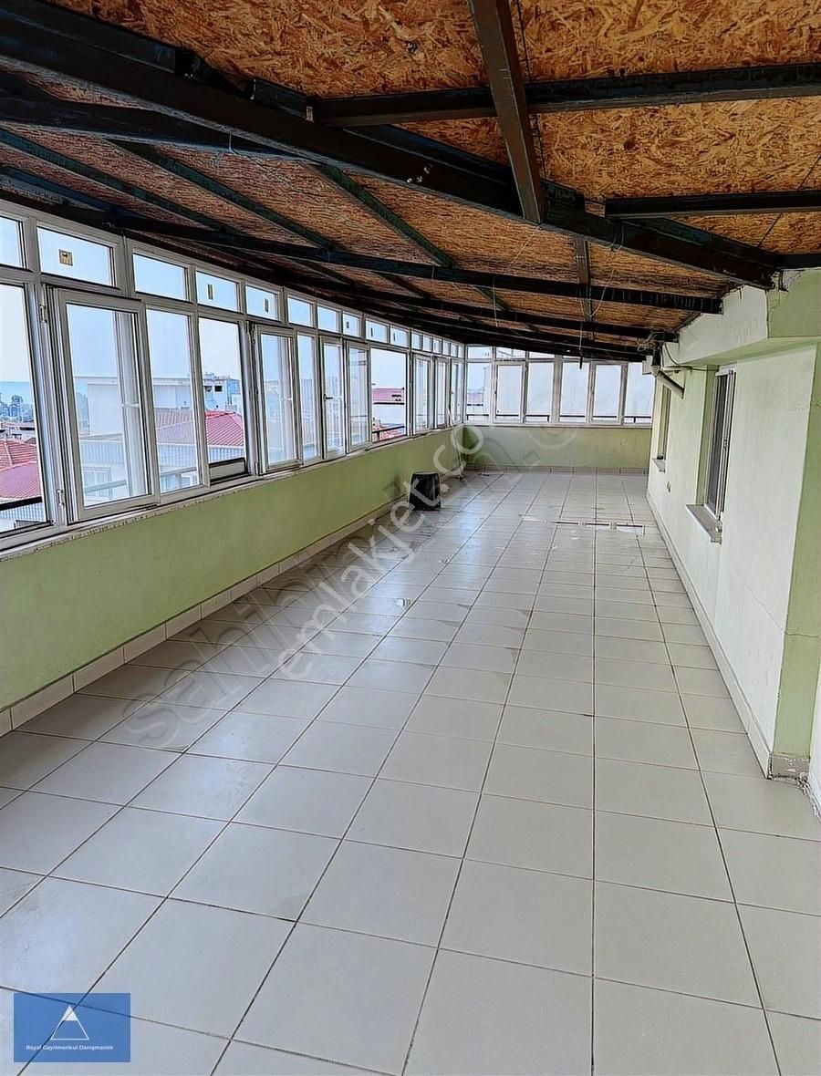 Canik'te Deniz Manzaralı Eşyalı Kiralık 3+1