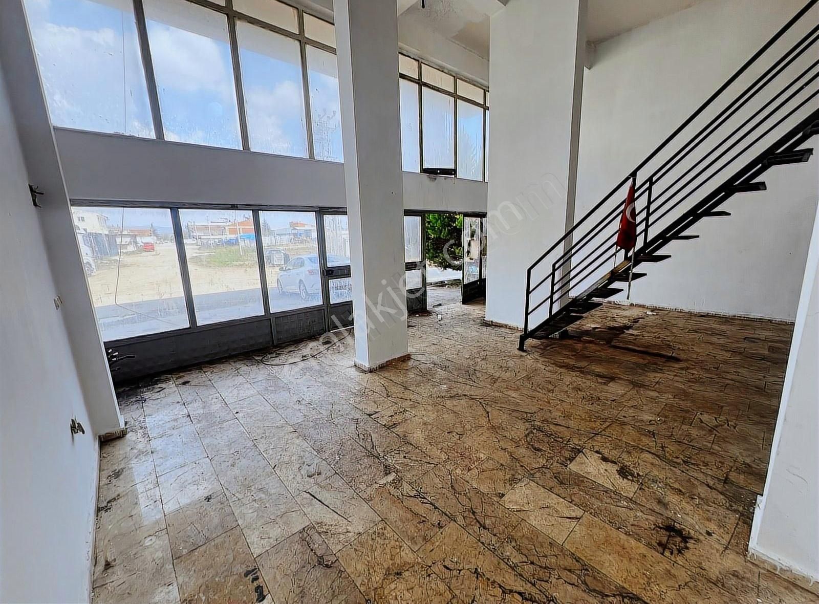 K.kazan Gyo'dan Sanayi Cepheli Bina Altı 120 M2 Satılık Dükkan - Görsel 6