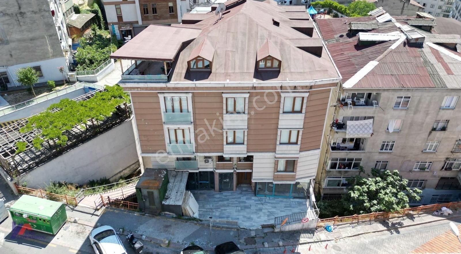 Kağıthane Talatpaşa Mh Yük Asansörlü Kiralık 200m2 Dükkan & Depo