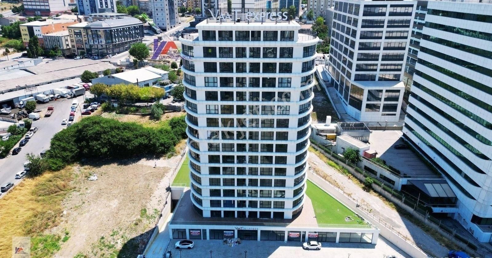 Bağcılar Mahmutbey Vaat Express Sitesinde 2+1 Kiralık Daire