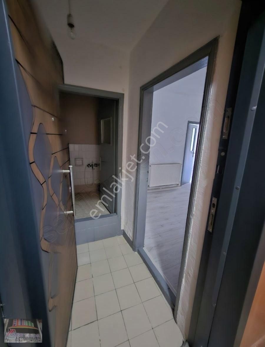 Çankırı Merkez Karataş Mahallesi Kiralık 2+1 Daire