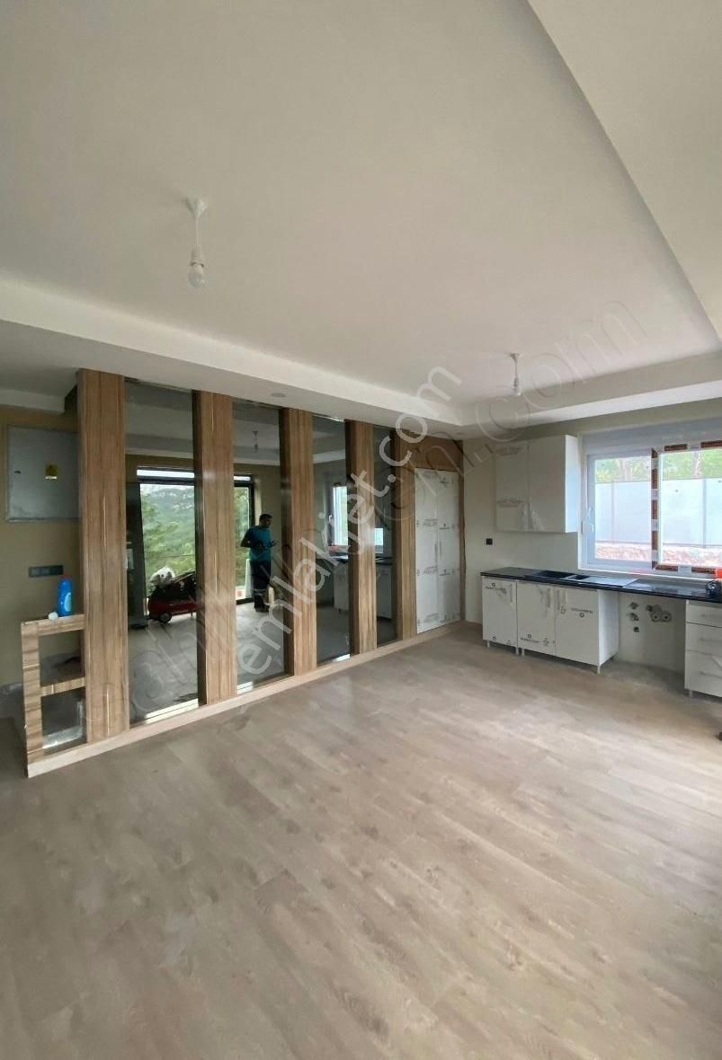 Kemerin Prestijli Tabiat Parkında Satılık 3+2 Sıfır Villa - Görsel 8
