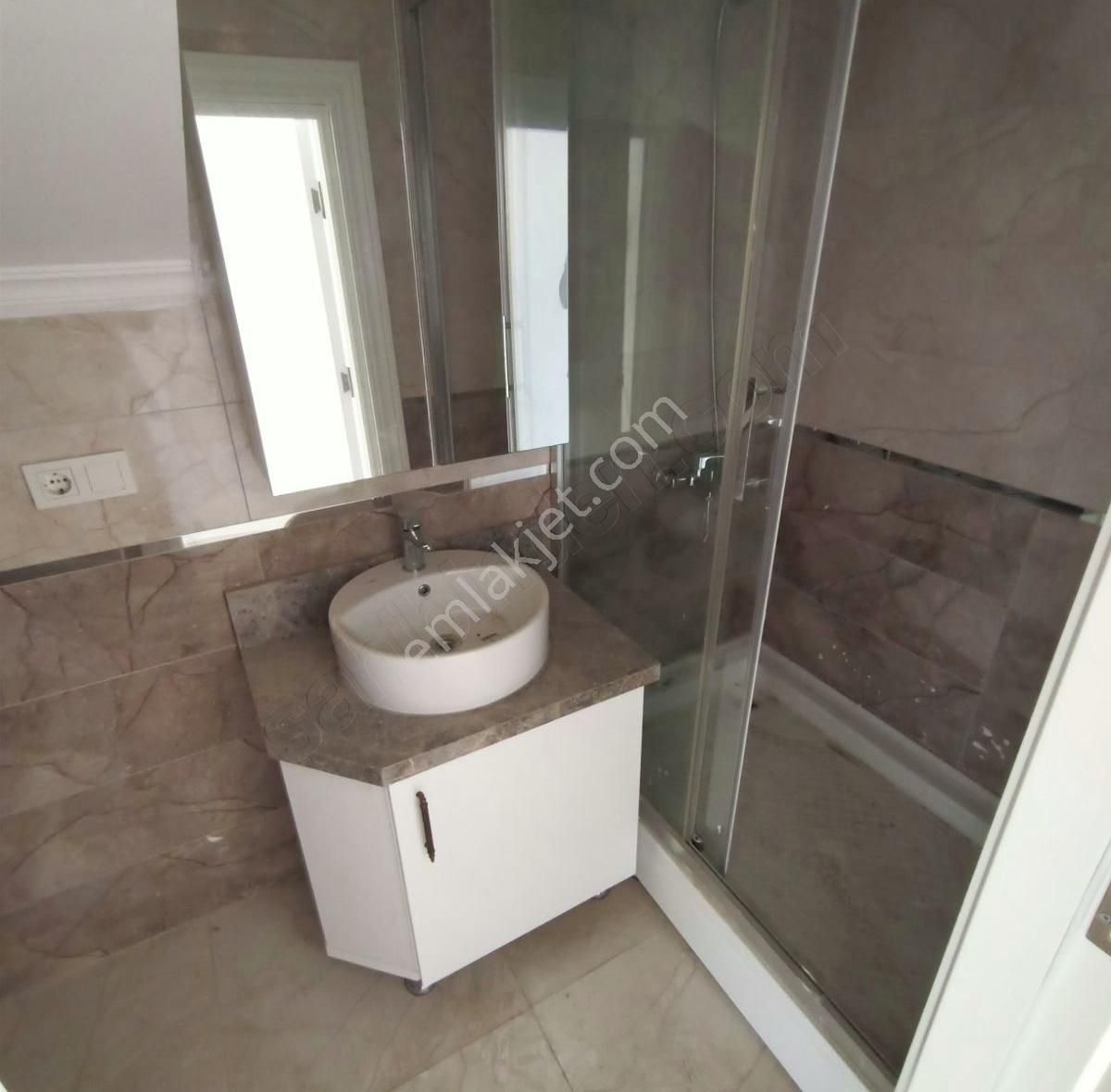 Büyükçekmece Sahilde Deniz Manzaralı Satılık Sıfır Dublex Daire - Görsel 4