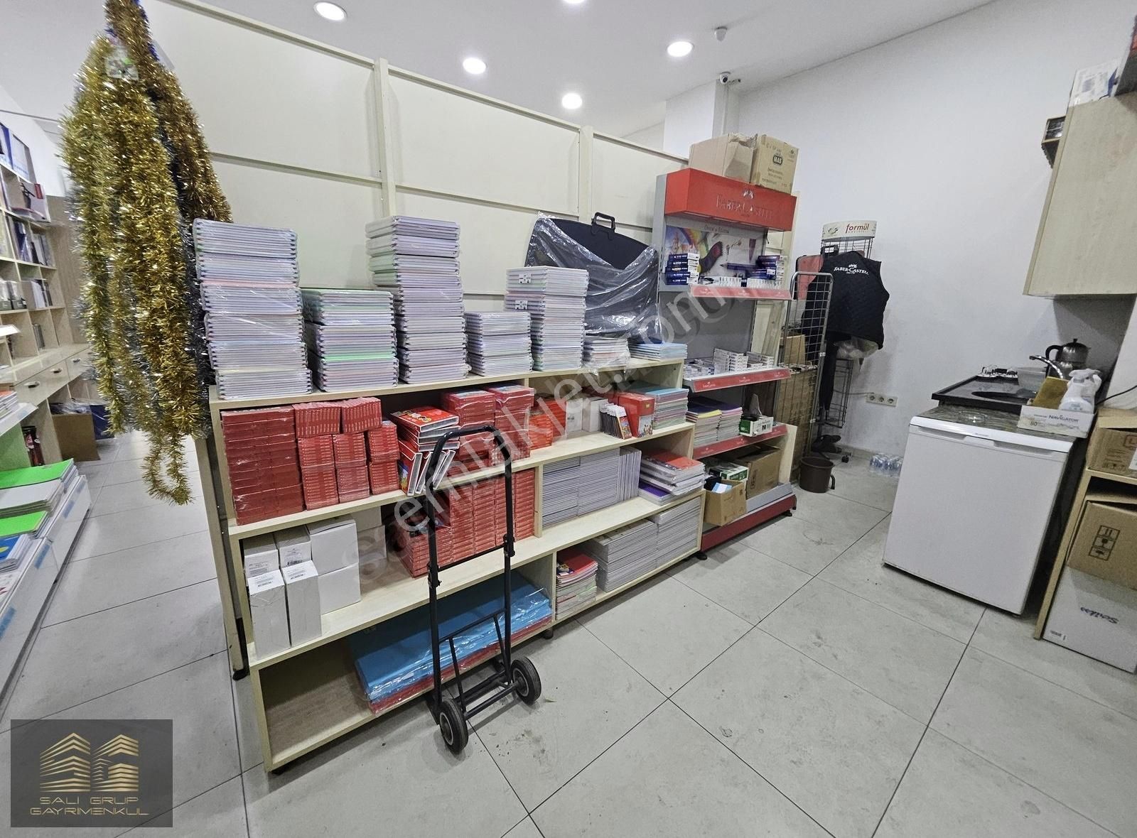 Alibeyköy Merkez'de - Okul Karşısında - Devren Kiralık Kırtasiye - Görsel 33