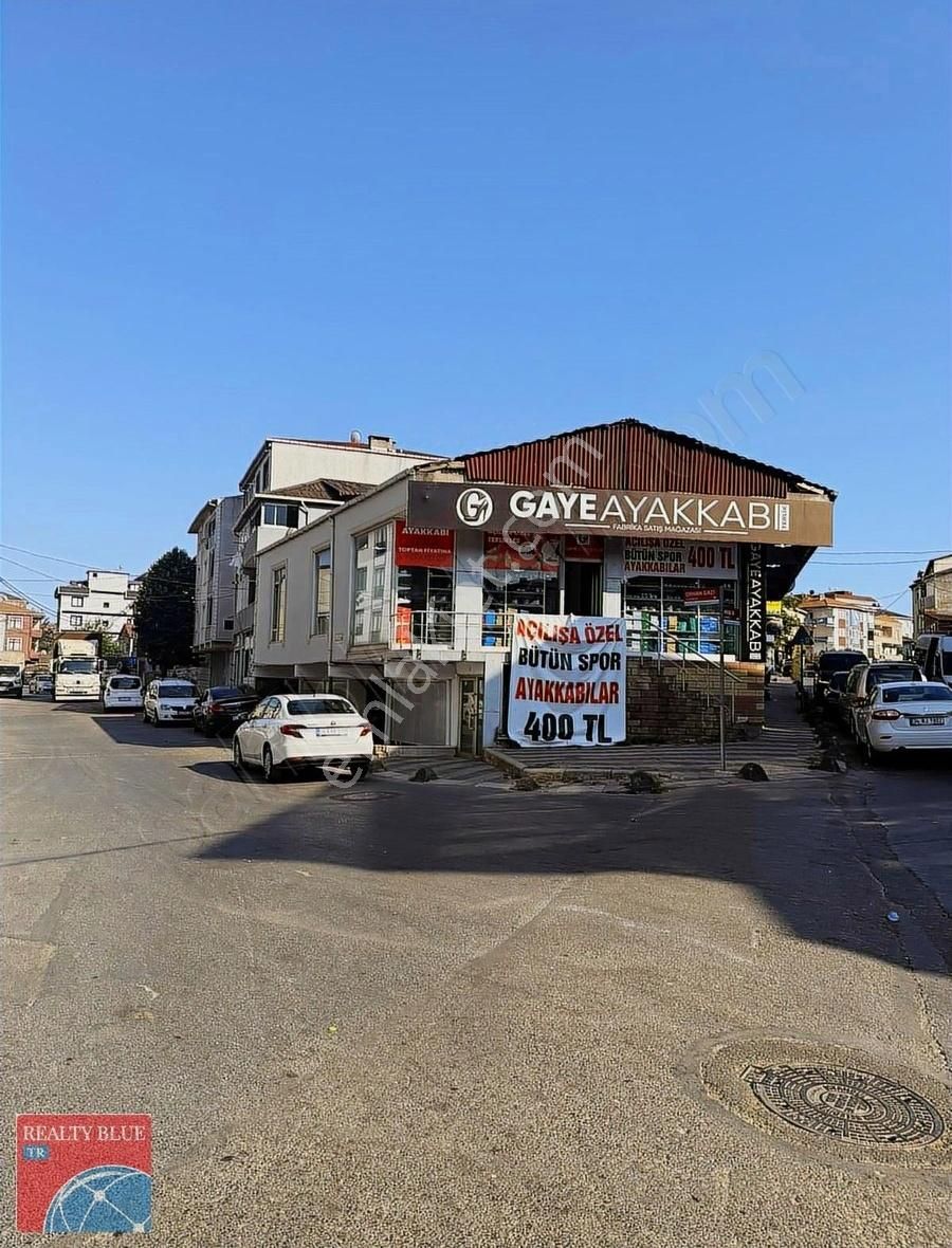 Sultanbeyli Satılık Yatırıma Uygun Komple İş Yeri