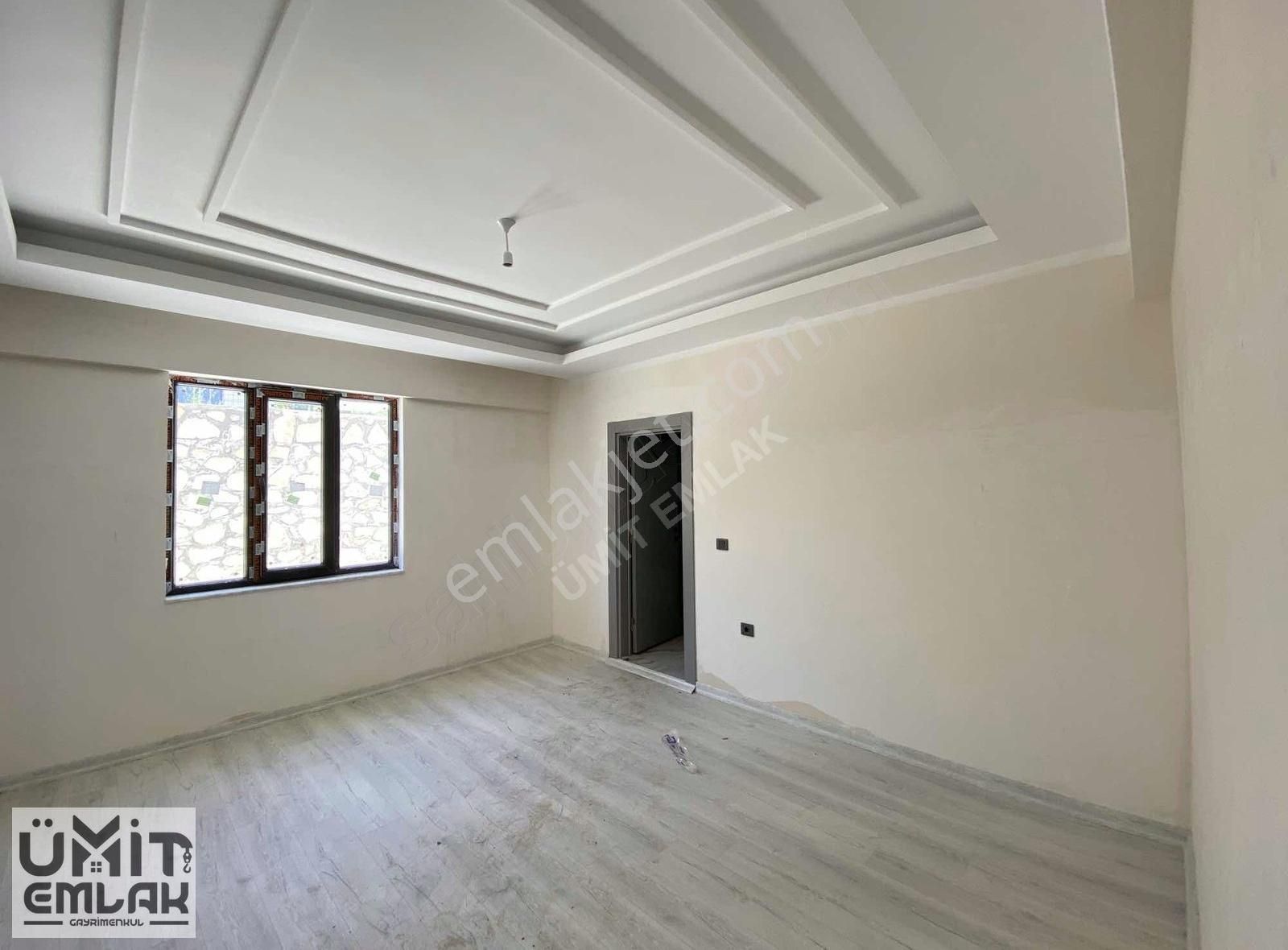 Ümit Emlak|hilalkent'te 5+1 Lux Villa|570m2 Arsa 338m2 Oturum