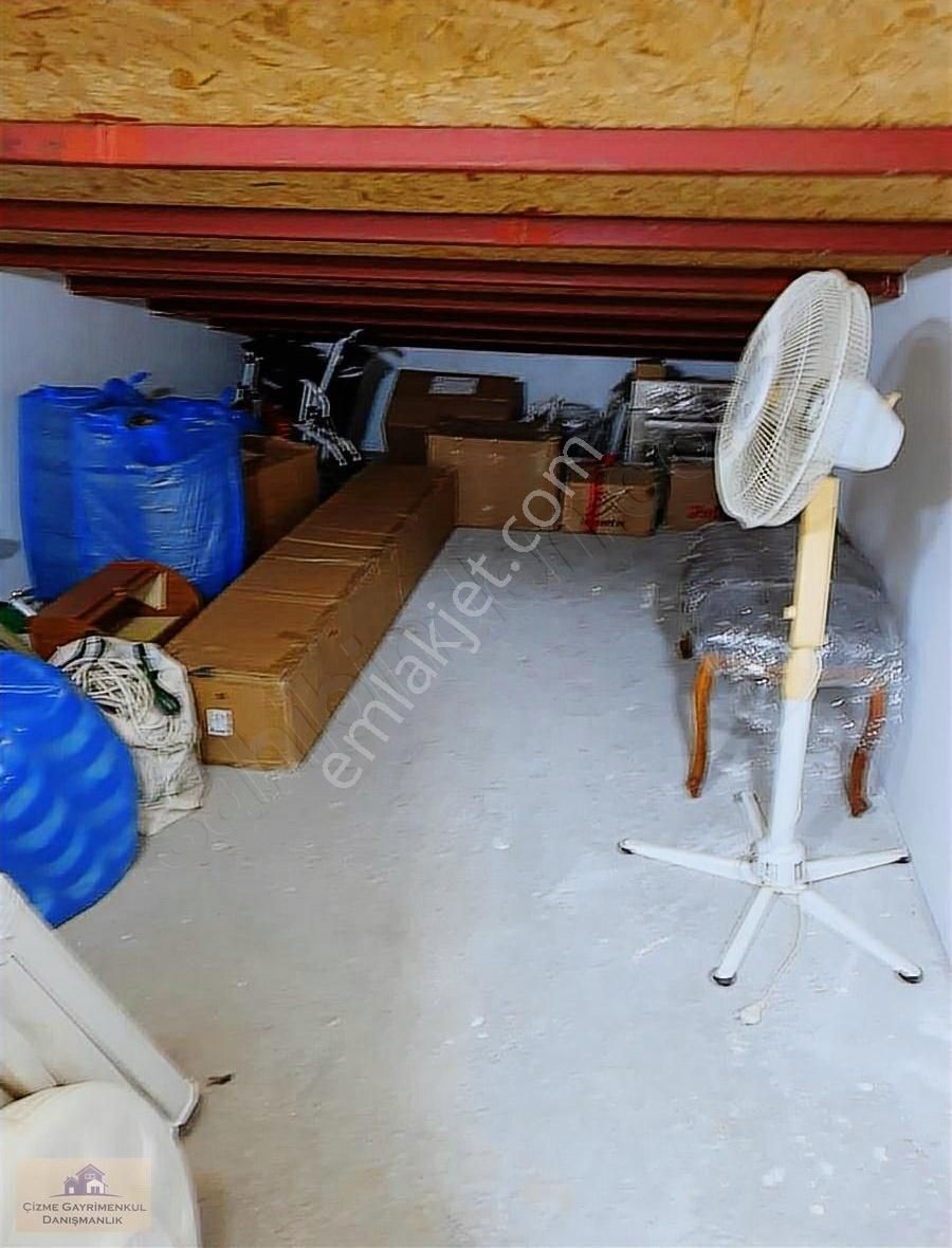 Çizme Gyrmkl Den Yeşilköy De Yeni Bina Da 3+1 Bahçe Katı