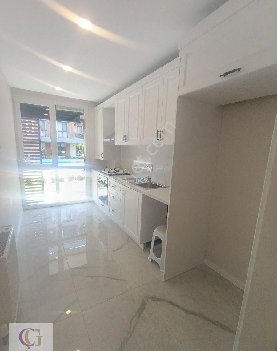 Çizme Gyrmkl Den Yeşilköy De Sıfır Bahçe Katı 3+1 - Görsel 14