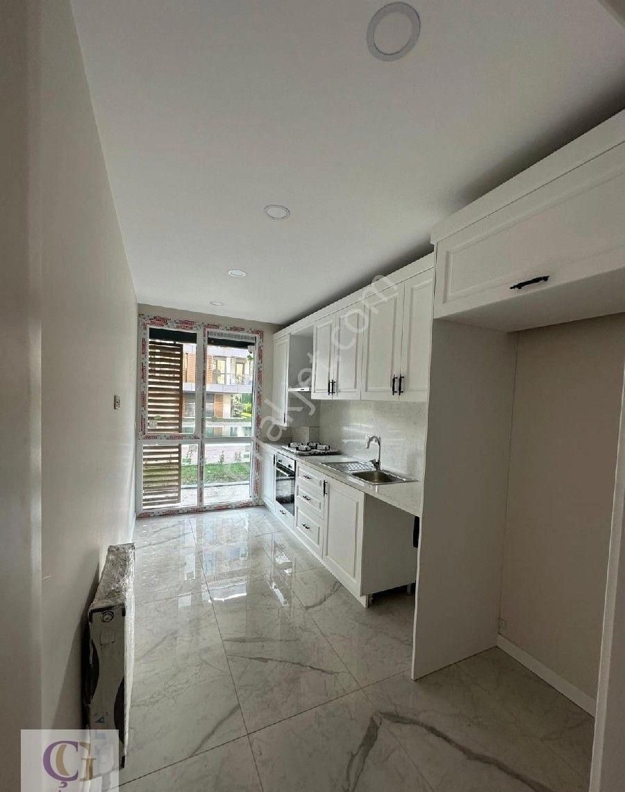 Çizme Gyrmkl Den Yeşilköy De Sıfır Bahçe Katı 3+1 - Görsel 25