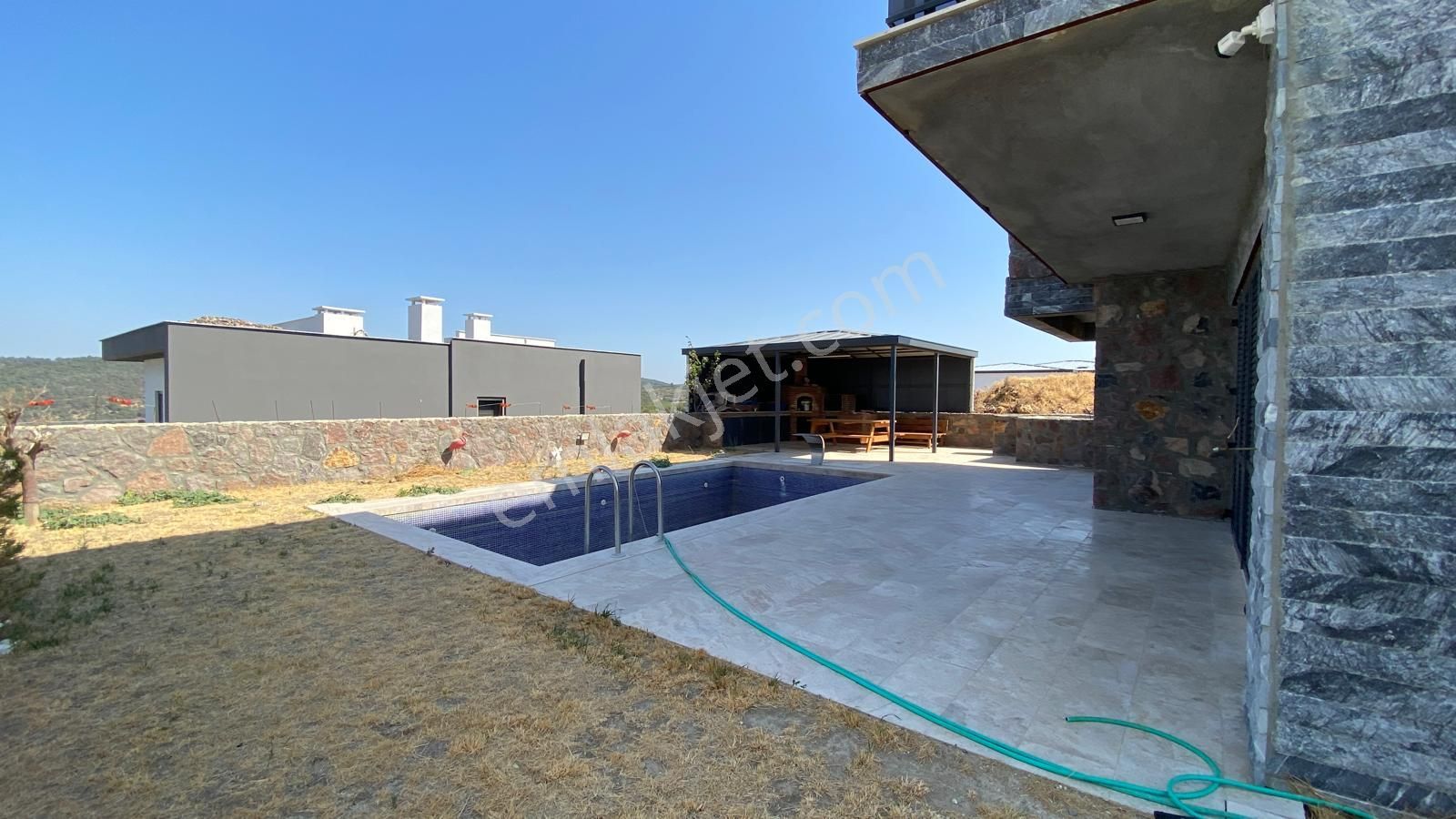 Aliağa Aşağışakran Satılık Trıbleks Havuzlu Villa - Görsel 26