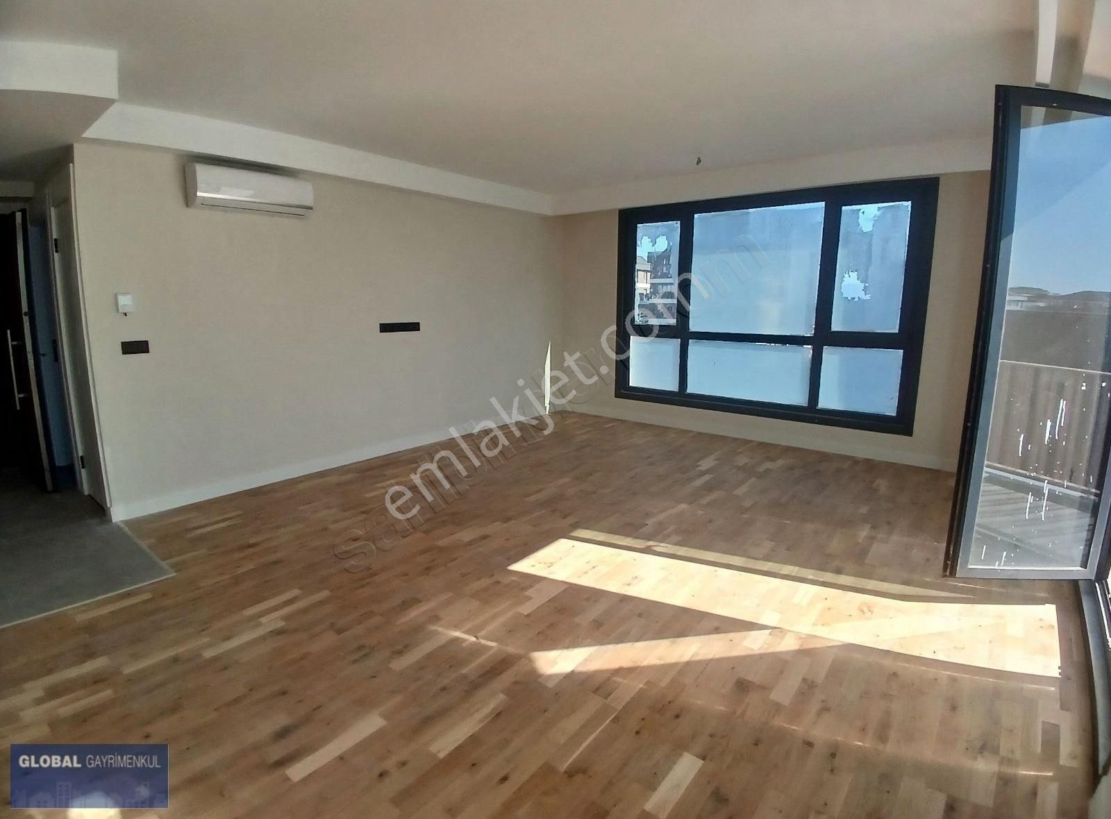 Global'den Site İçinde E.banyolu,sosyal Donatılı Lüks 2+1 Daire