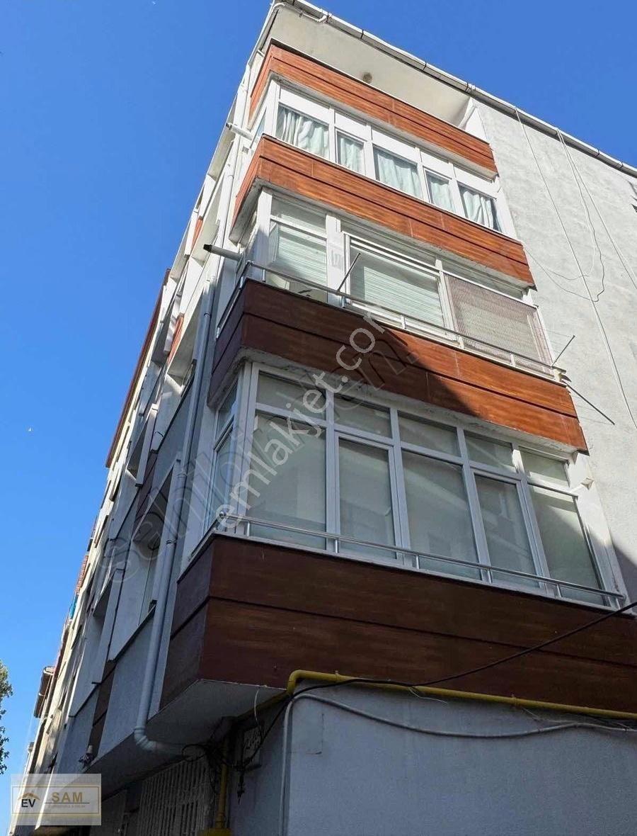 Bahçelievler'de Kupon 2+1 Ara Kat Daire !
