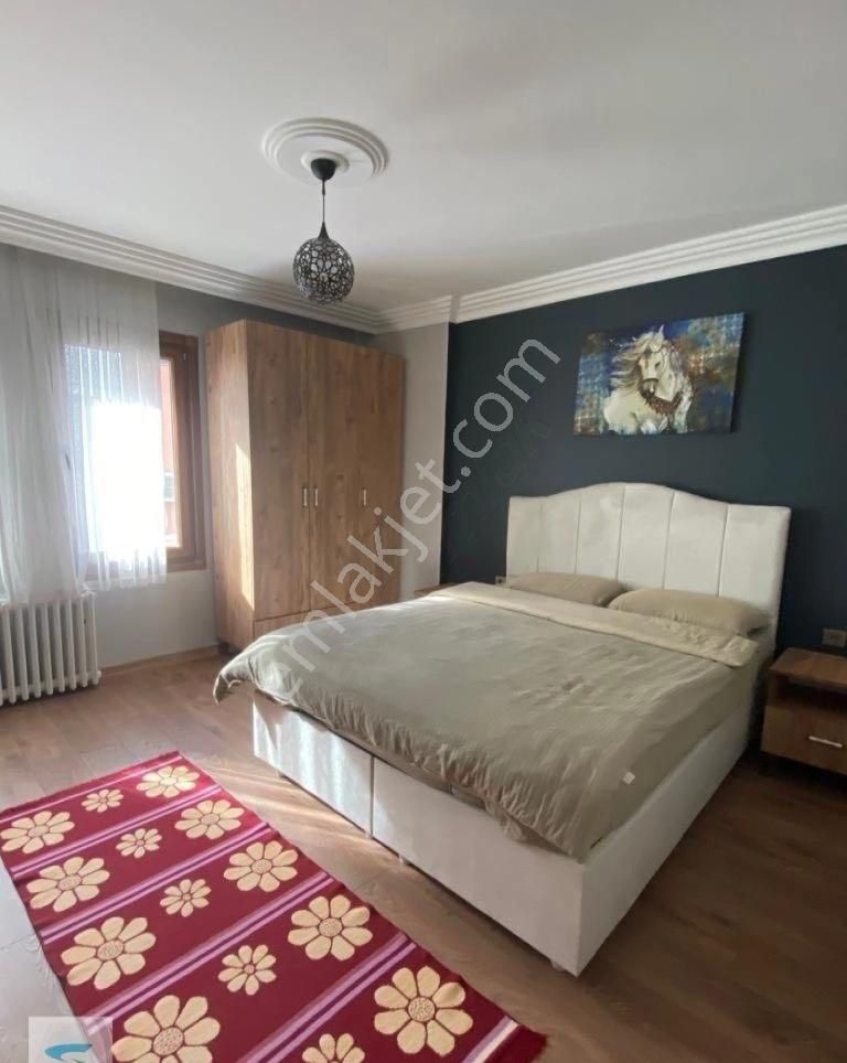 Yeşilköy Merkezde Mimari Tadilatlı Deniz Manzaralı 5+2 Satılık Çatı Piyesli Dubleks Daire - Görsel 26