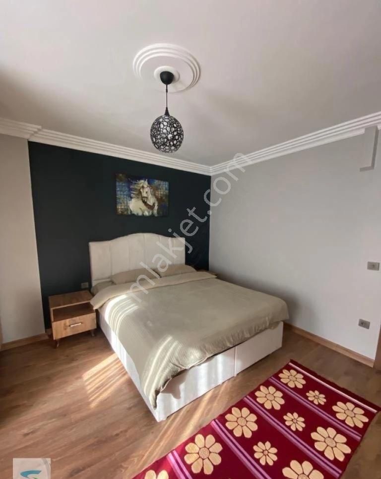 Yeşilköy Merkezde Mimari Tadilatlı Deniz Manzaralı 5+2 Satılık Çatı Piyesli Dubleks Daire - Görsel 12