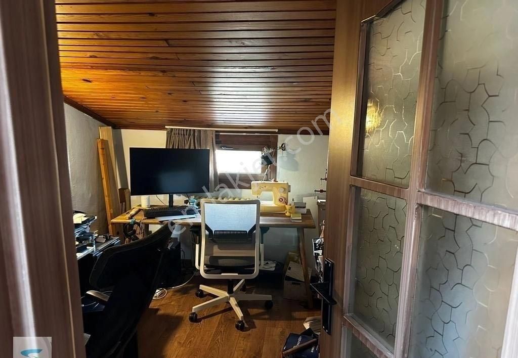 Yeşilköy Merkezde Mimari Tadilatlı Deniz Manzaralı 5+2 Satılık Çatı Piyesli Dubleks Daire - Görsel 23