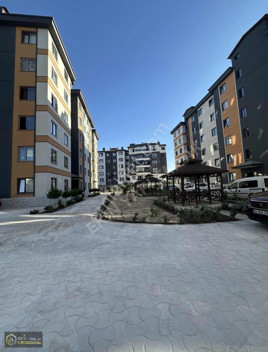 Karatay Gaziosmanpaşa Mah. Siteiçi Arakat 3+1 İskanlı Daire