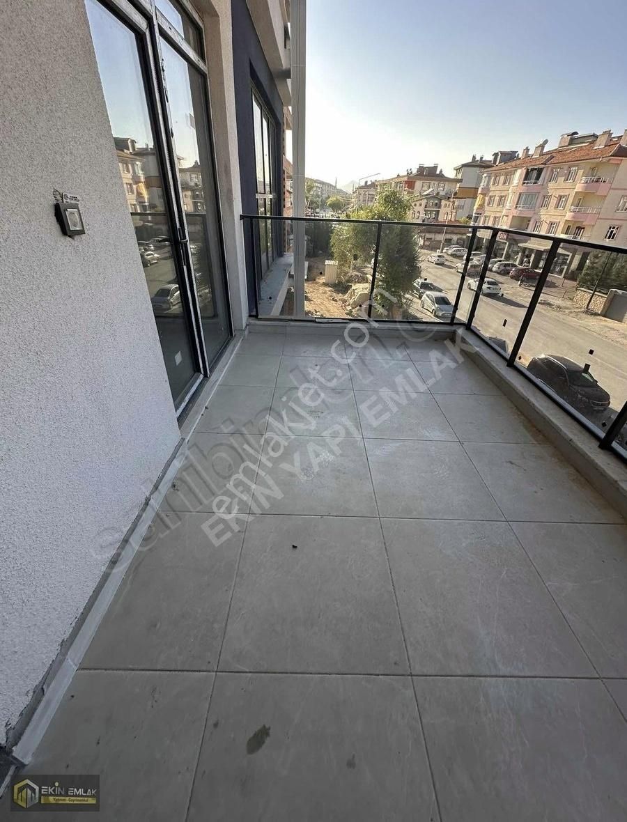 Karatay Gaziosmanpaşa Mah. 4+1 Arakat Satılık Lüx İskanlı Daire - Görsel 32