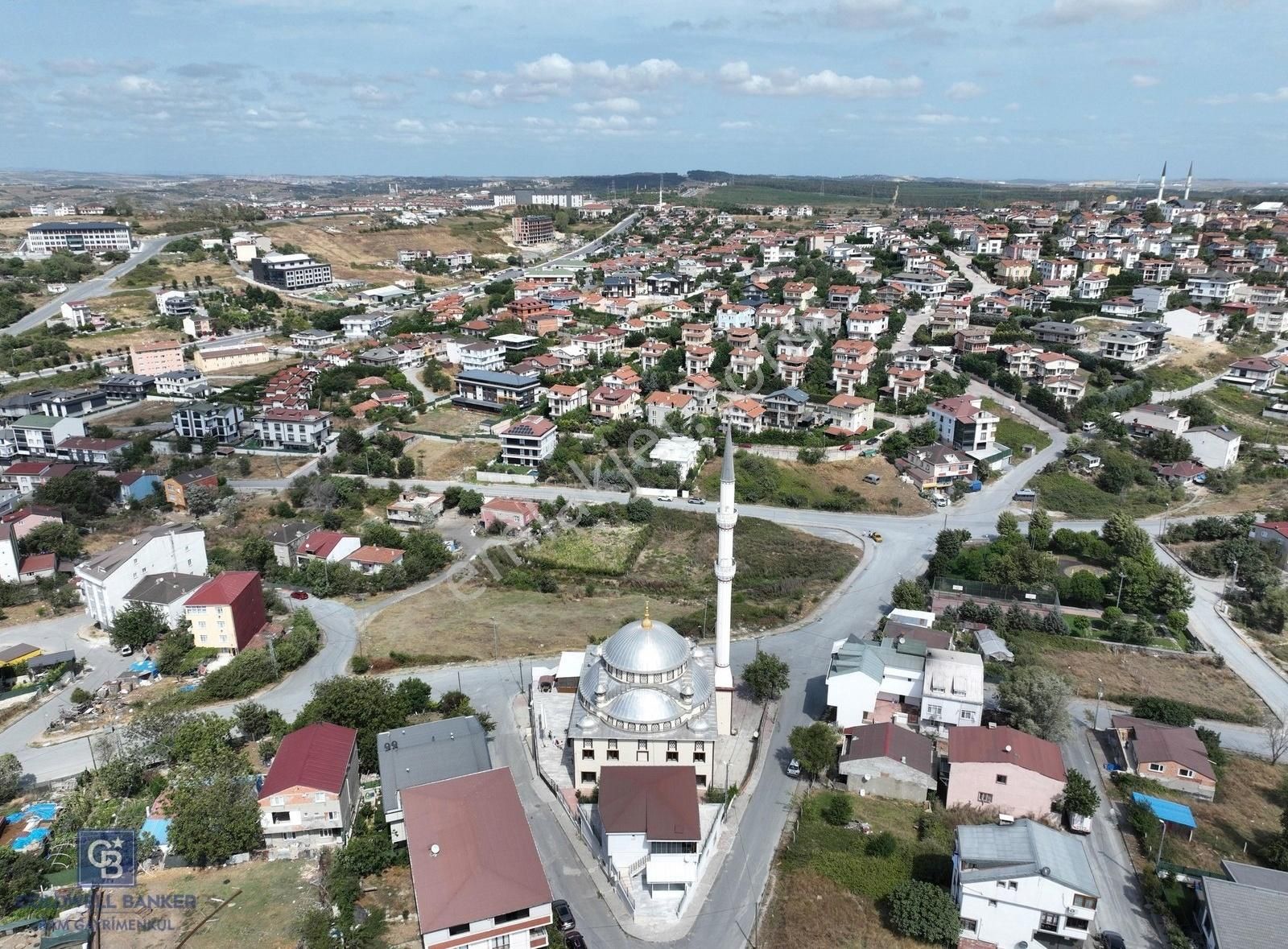Taşolukta Satılık Villa İmarlı 1046 Metre Arsa