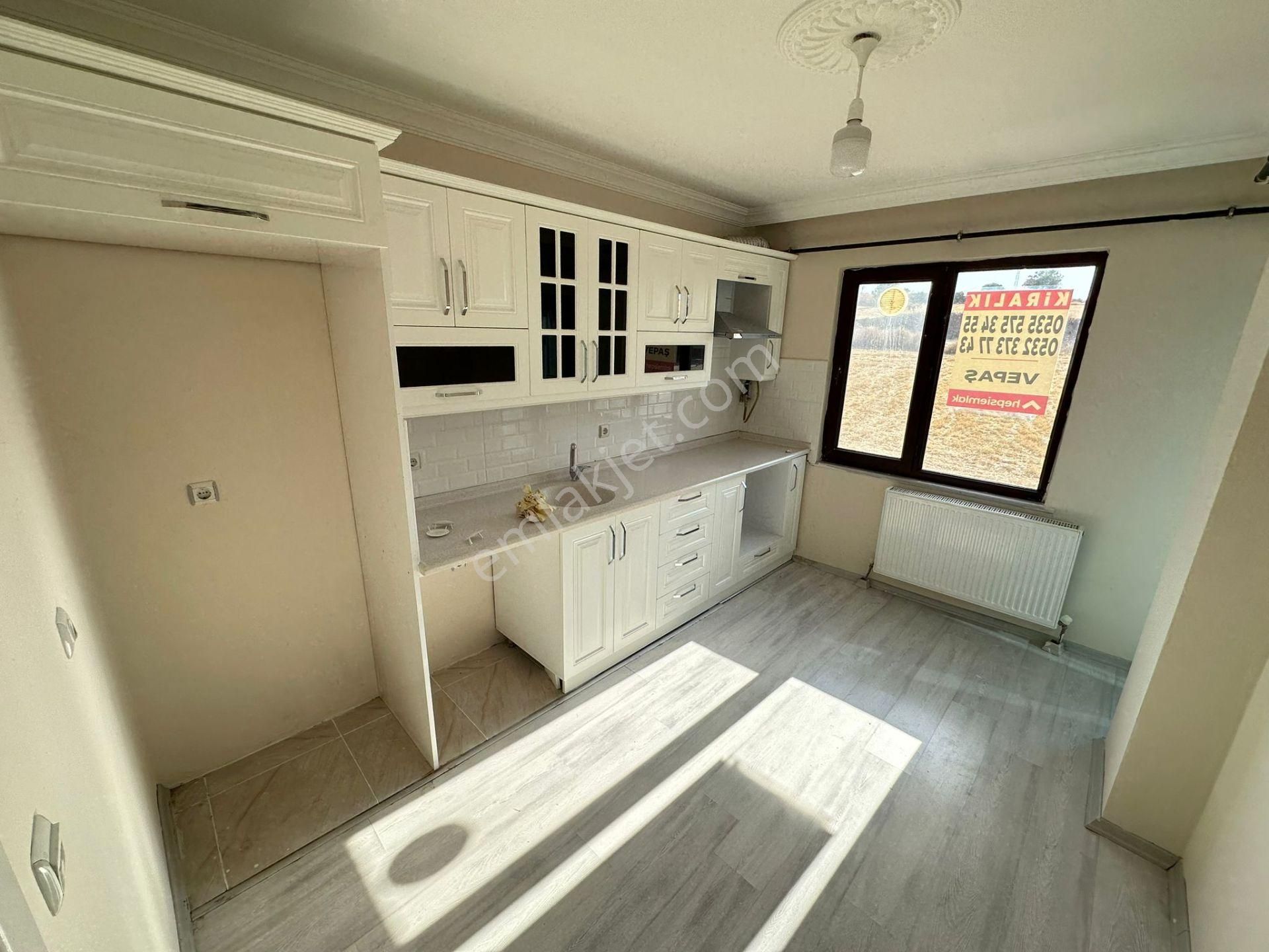 Vepaş'tan Esentepe Mustafa Tunç Okulu Karşısı Kiralık 2+1 Daire