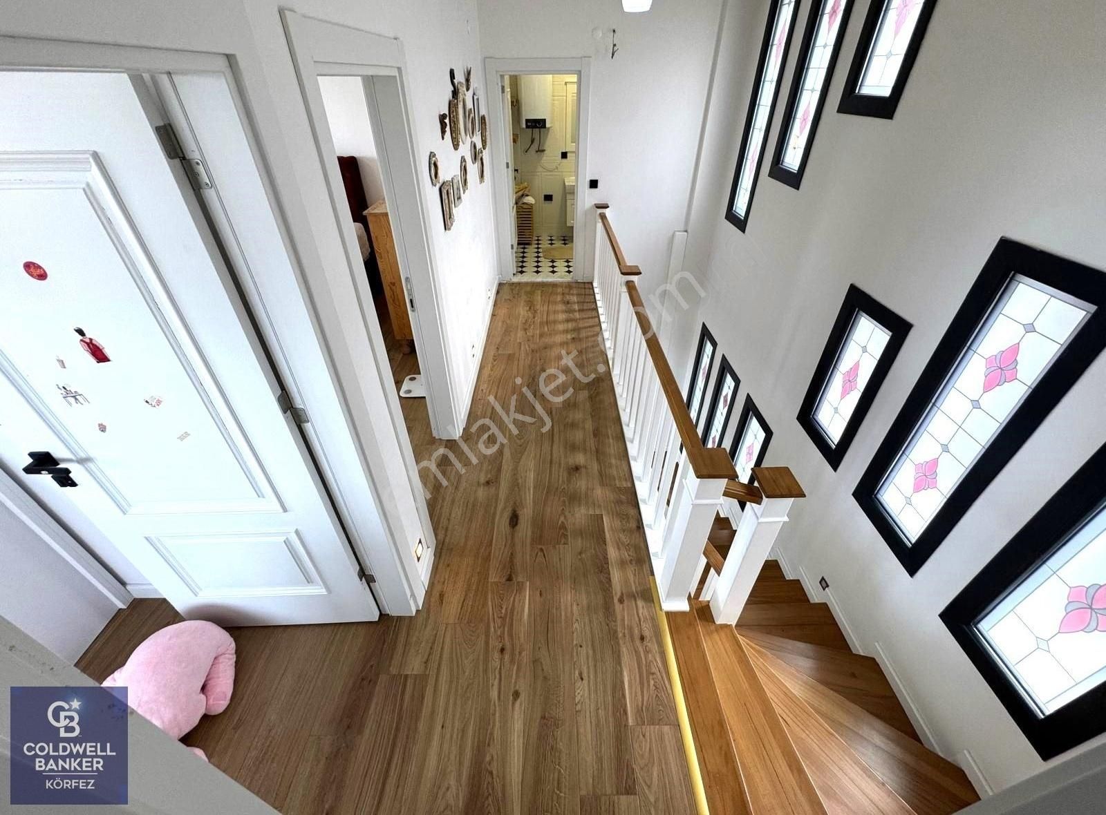 Güre'de Muhteşem Körfez Manzaralı 6+1 Ultra Lüks Müstakil Villa - Görsel 13