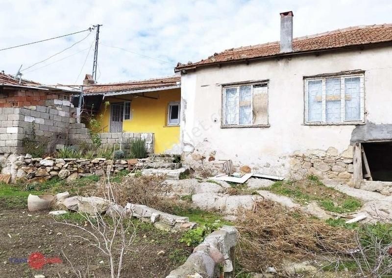 Bergama Paşaköy Mahallesinde Satılık 376 M2 Müstakil Köy Evi - Görsel 12