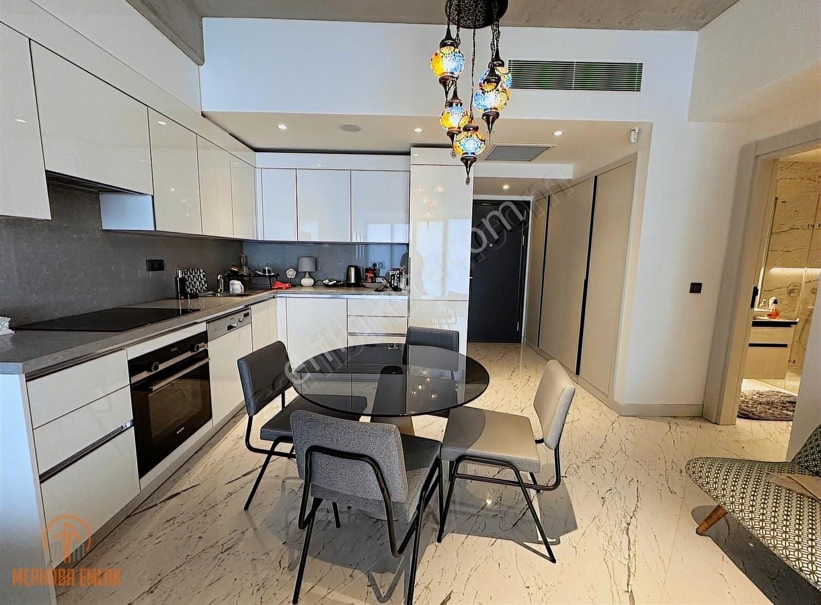 Sinpaş Quenn Bomontide Eşyalı Satılık 1+1 Daire - Görsel 6