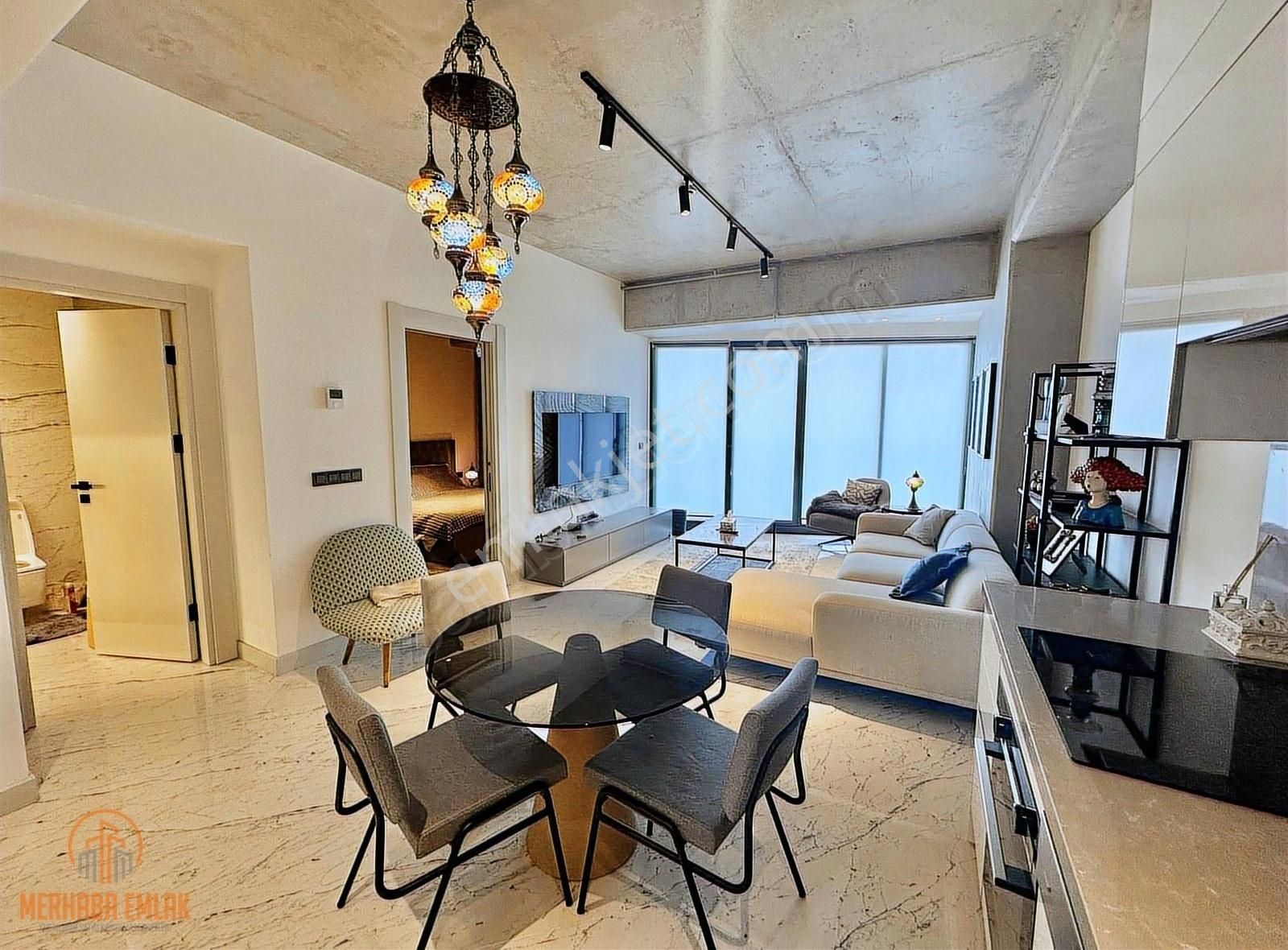 Sinpaş Quenn Bomontide Eşyalı Satılık 1+1 Daire