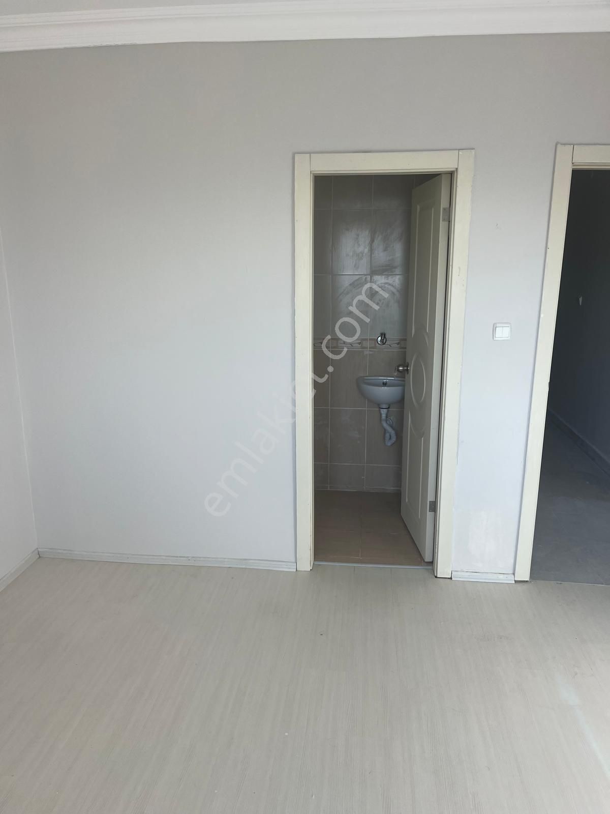 Ata Mahalesi'nde Site İçi 6+1 Kiler'li Kiralık Dubleks Daire - Görsel 20