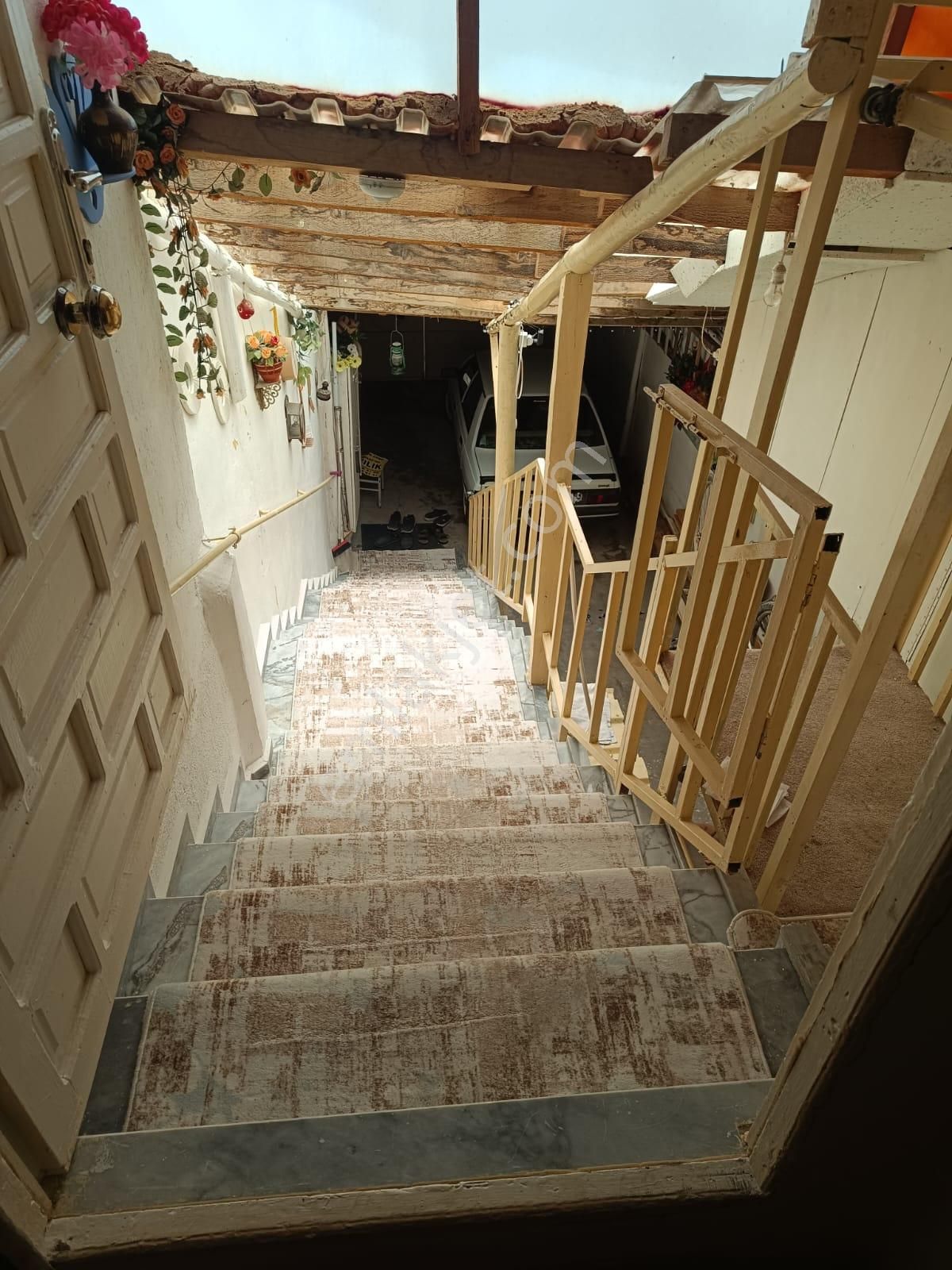 Hilal Emlak Güvencesiyle 2 Katlı Satılık Müstakil Ev - Görsel 11