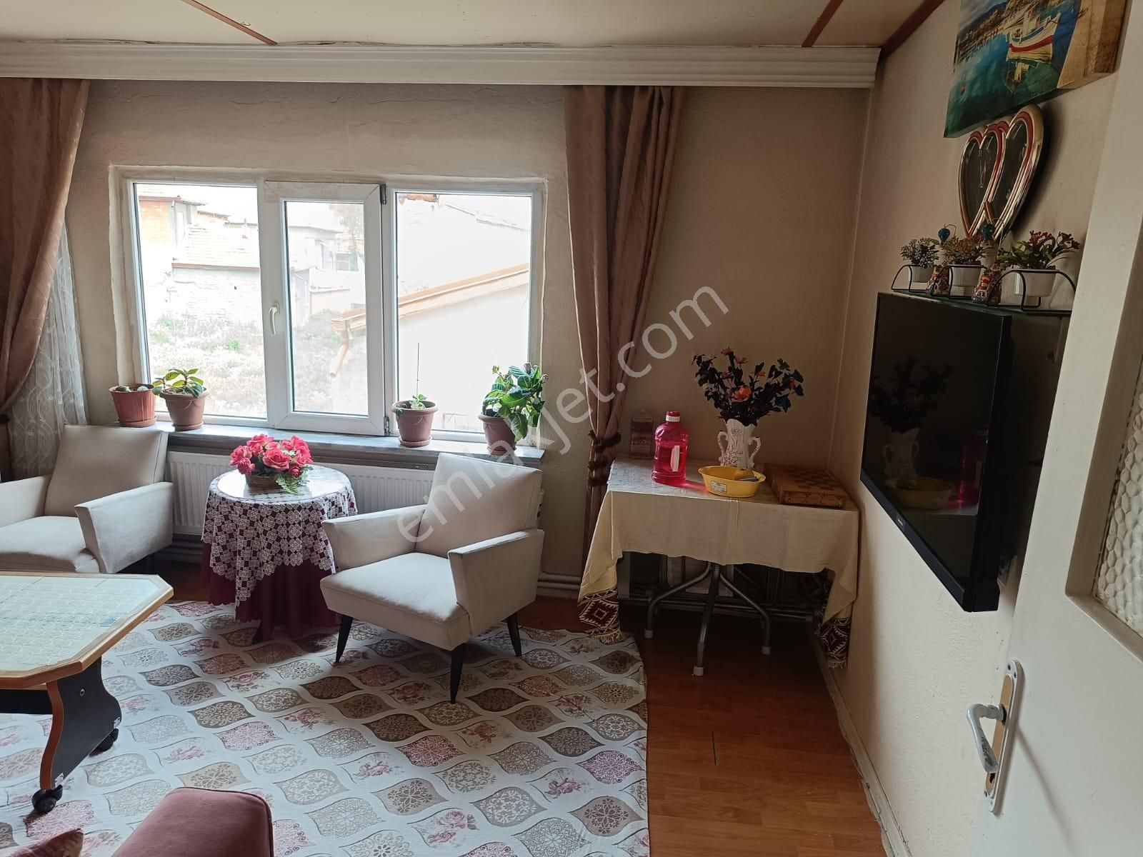 Hilal Emlak Güvencesiyle 2 Katlı Satılık Müstakil Ev - Görsel 14