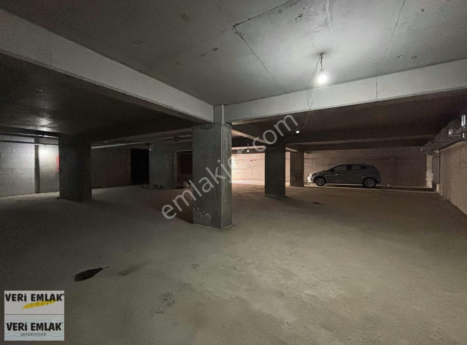 Alsancak Talatpaşada 3+1 130m2 Otoparklı Sıfır Binada Arakat - Görsel 11