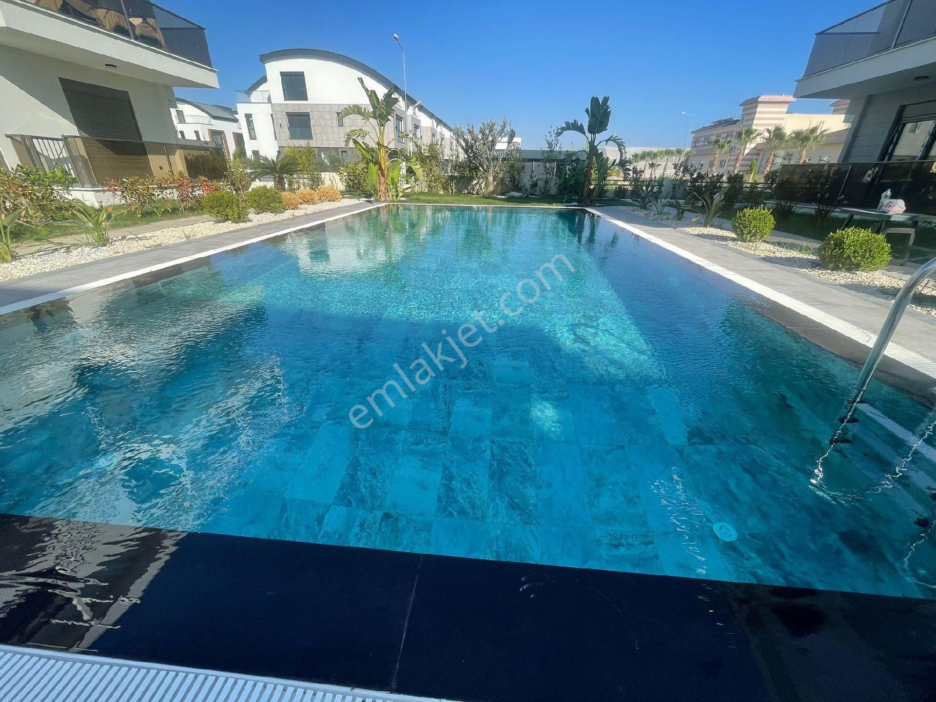 Manavgat Ilıca Mah Satılık Lüks Havuzlu Daire - Görsel 3