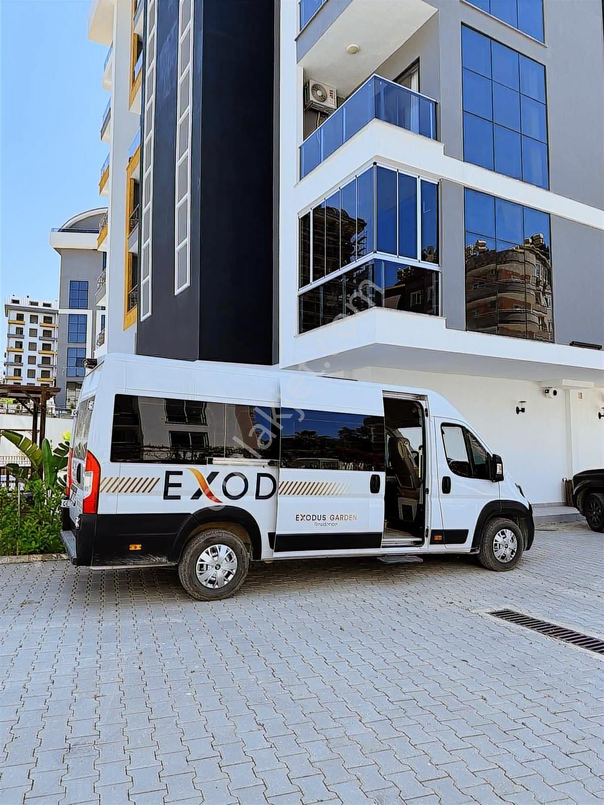 Avsallar Exodus Garden Sitesinde Havuz Cephe 1+1 Daire