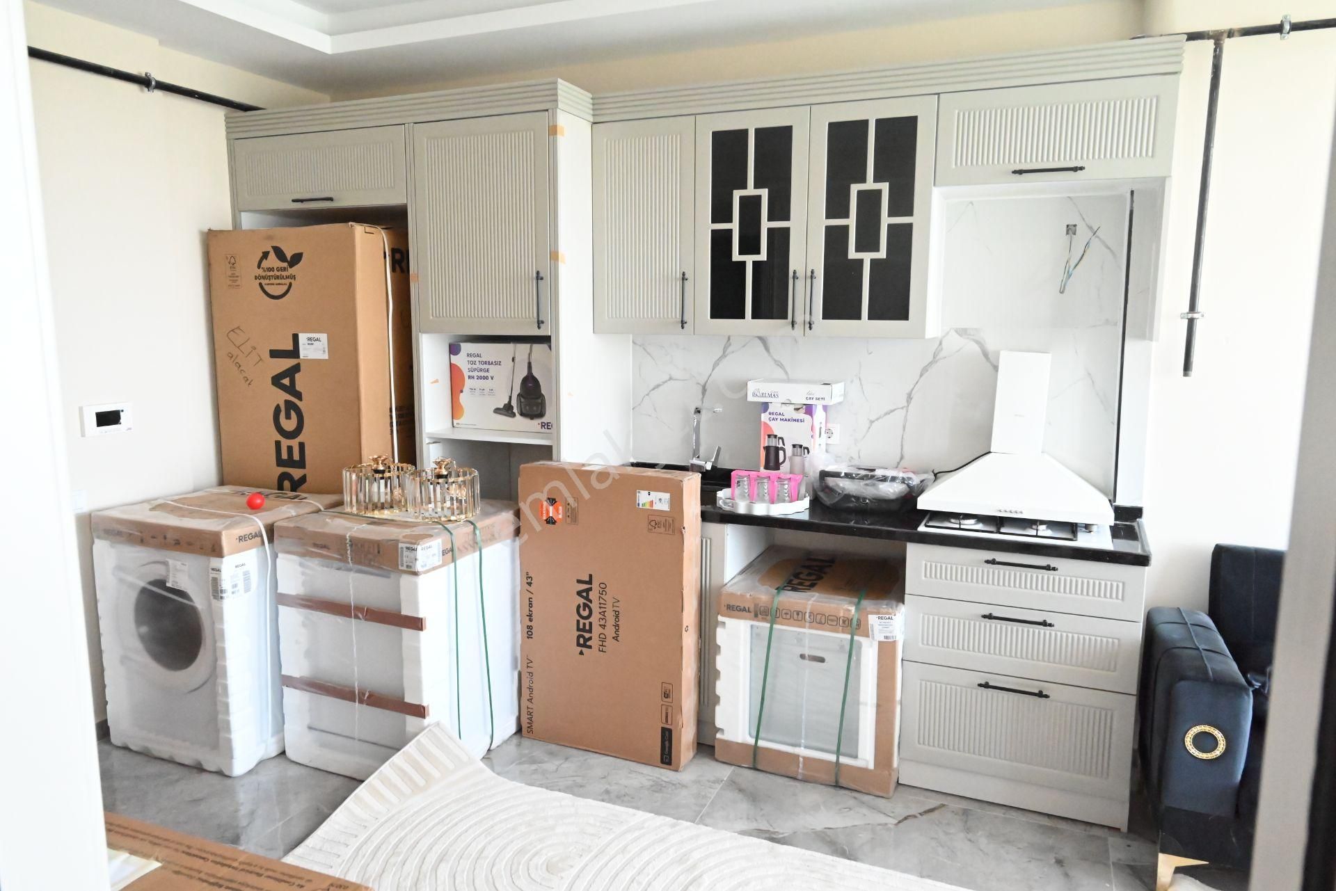 Site İçi 1+1 Sıfır Daire Sıfır Eşyalı D.gazlı Havuzlu Otoparklı