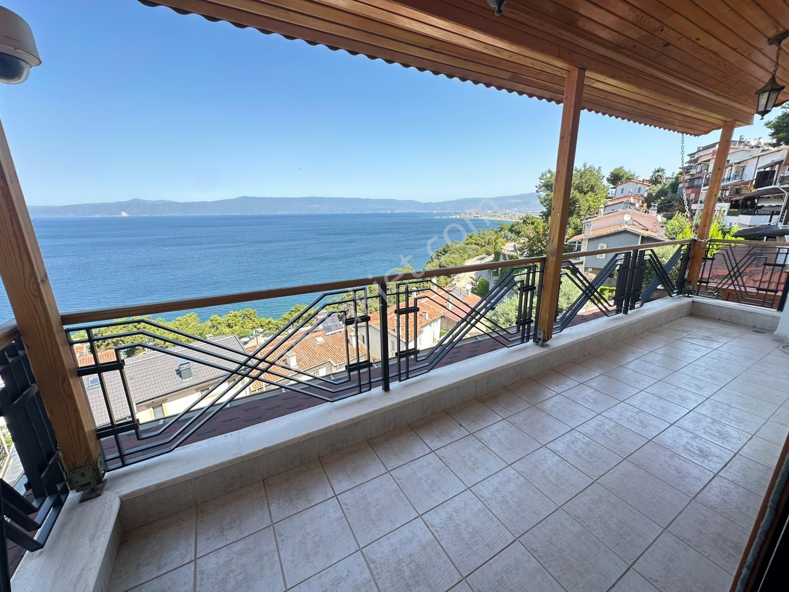 Enfes Manzarası-harika Mazlemeler İle Donatılmış Triplex Villa - Görsel 8