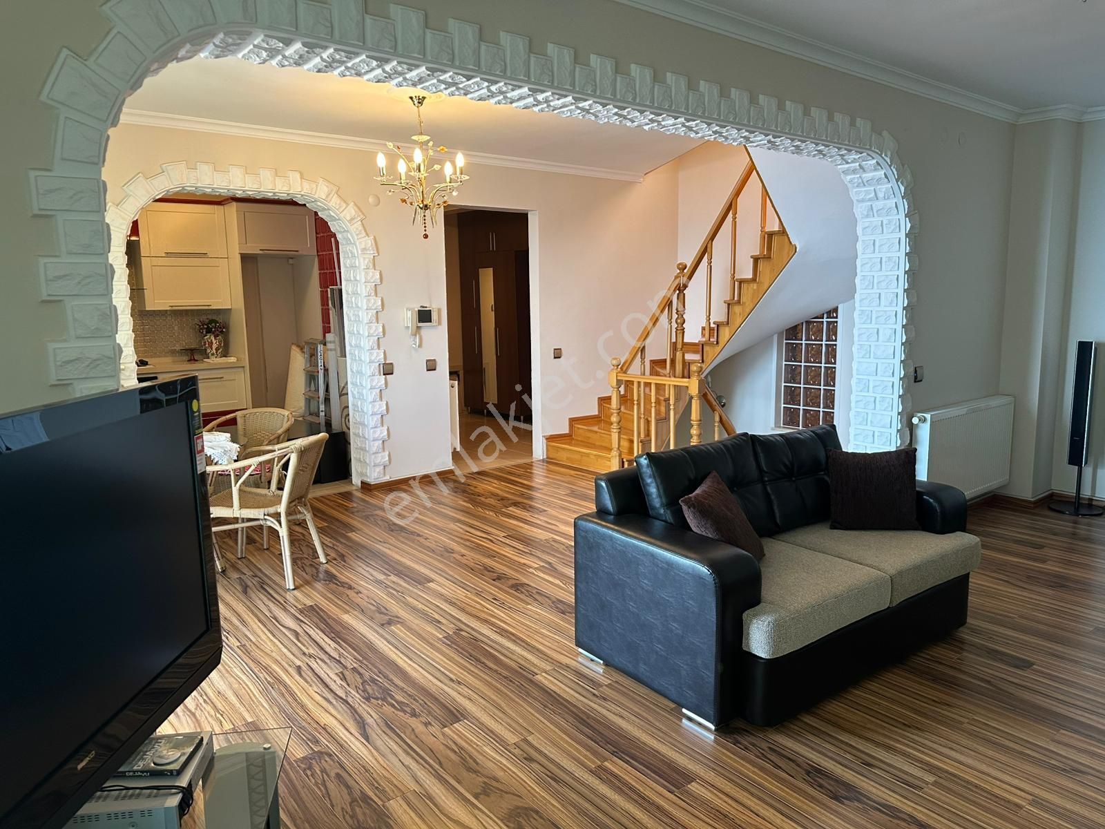 Enfes Manzarası-harika Mazlemeler İle Donatılmış Triplex Villa - Görsel 29