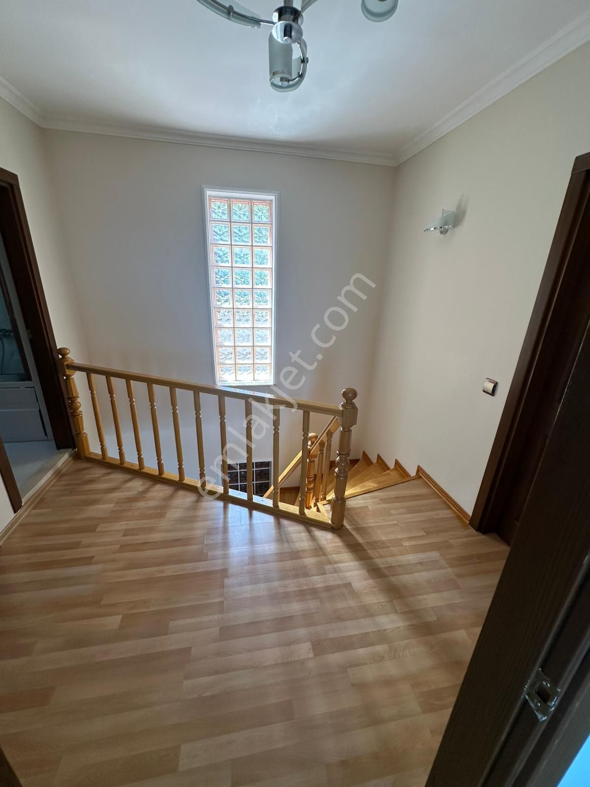 Enfes Manzarası-harika Mazlemeler İle Donatılmış Triplex Villa - Görsel 4