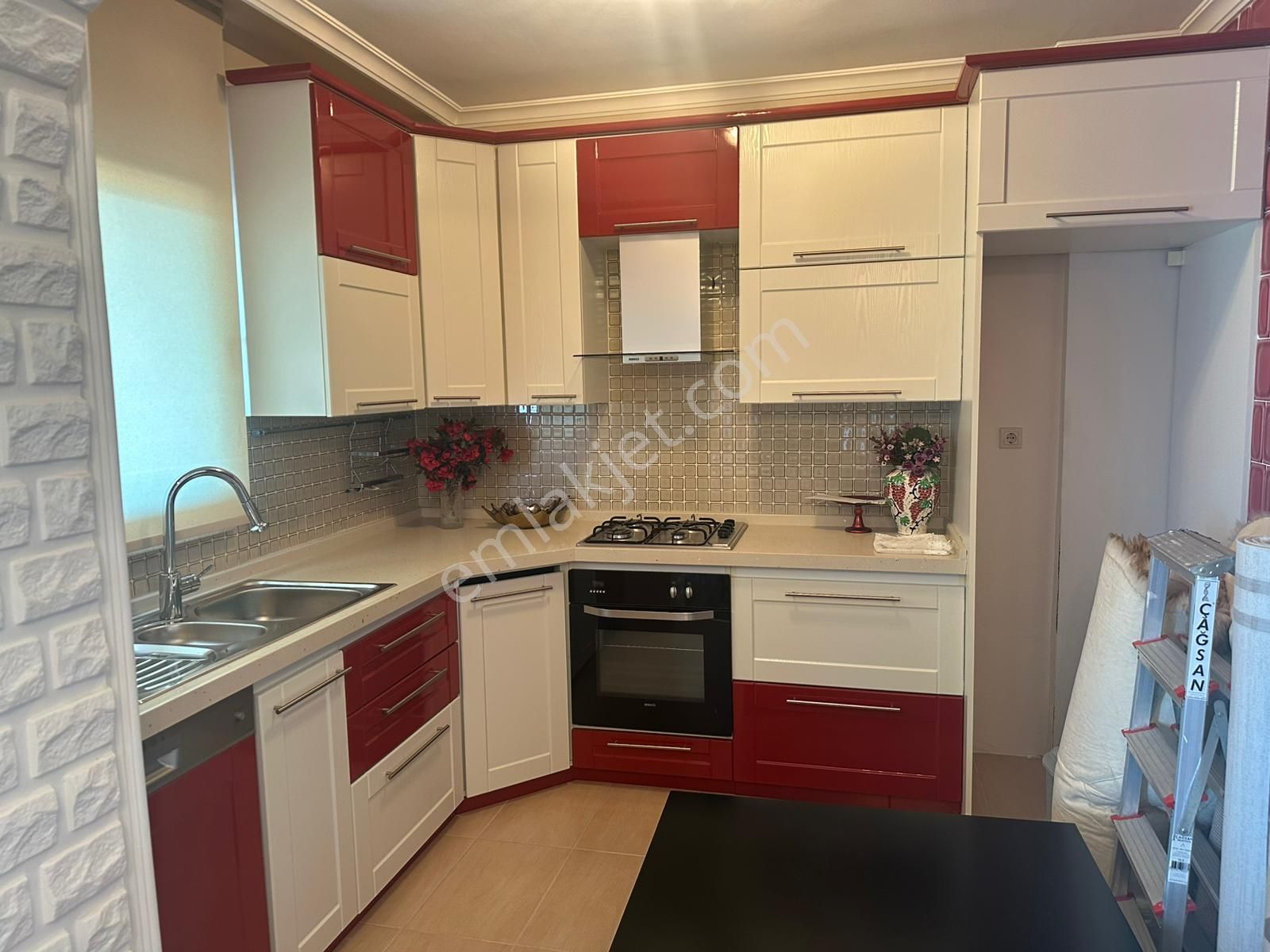 Enfes Manzarası-harika Mazlemeler İle Donatılmış Triplex Villa - Görsel 31