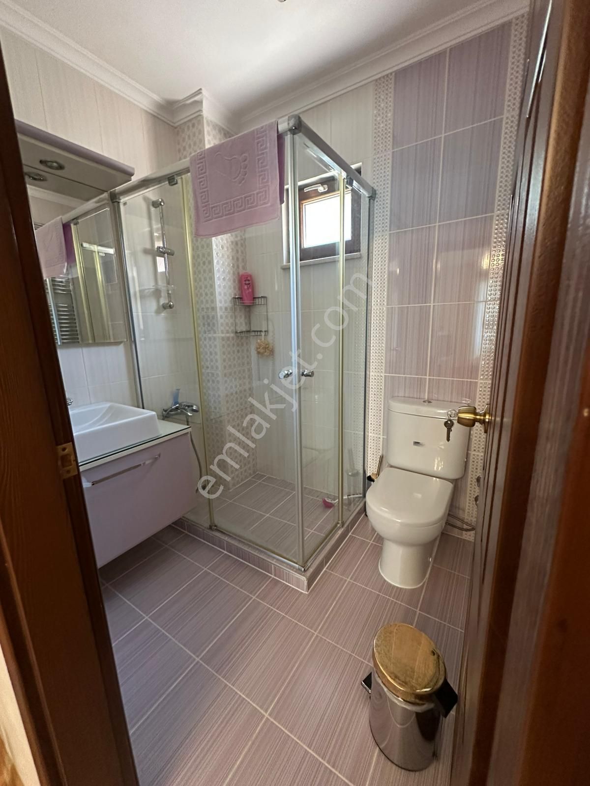 Enfes Manzarası-harika Mazlemeler İle Donatılmış Triplex Villa - Görsel 11