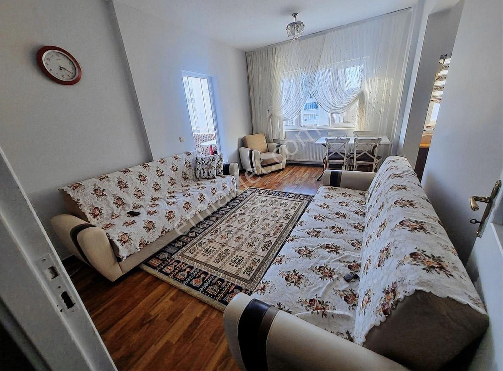 Sarel'den Kiralık Eşyalı 2+1