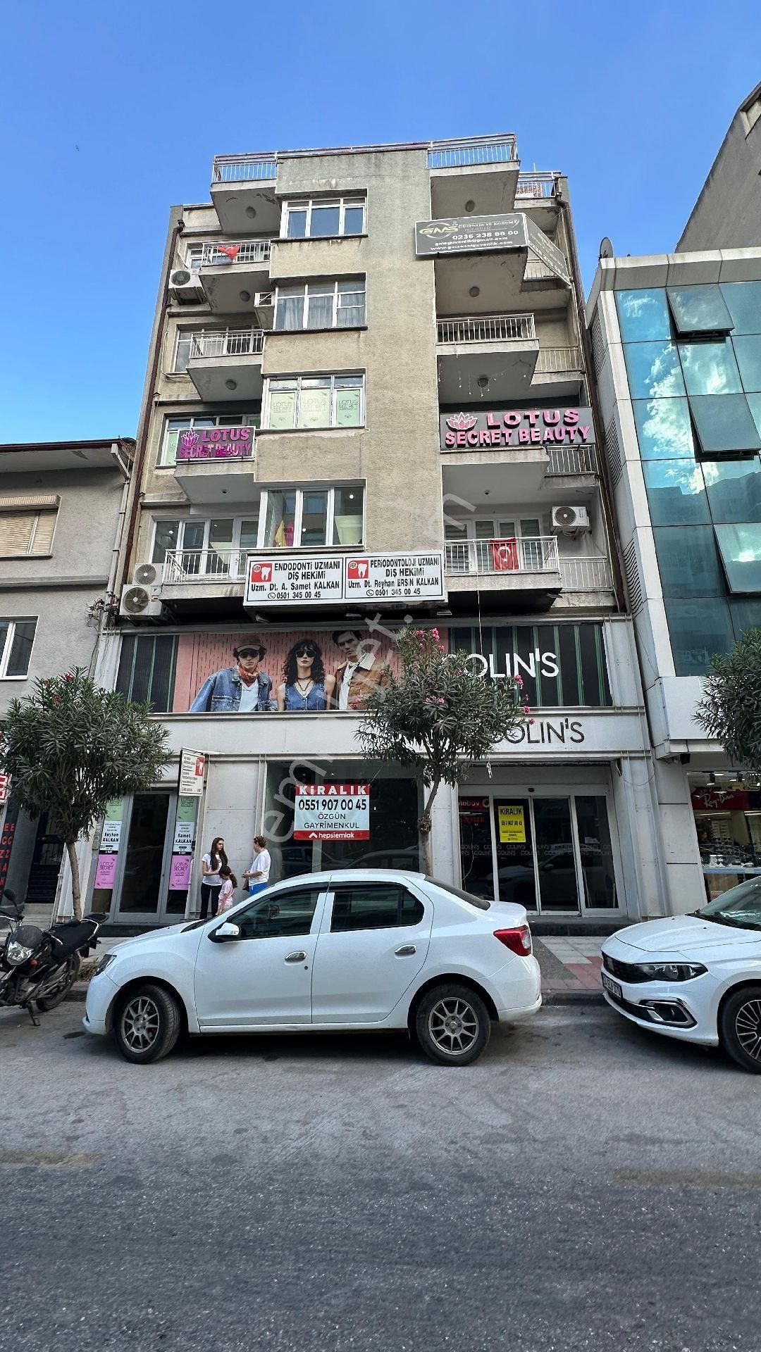 Özgün Gm'den 8 Havuzu Civarında Komple Satılık Bina