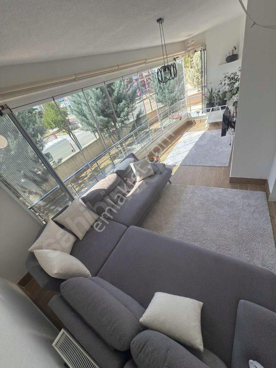 29 Ekim Mah 3.5+1 Muazzam Genişlikte E.banyolu Daire - Görsel 2