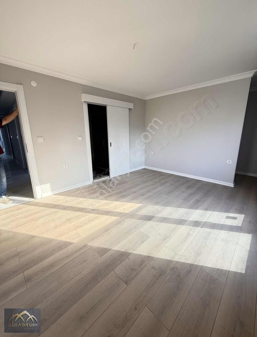 Trabzon Yomra Kaşüstü Mahallesinde Satılık 3+1 D.mnz. Daire - Görsel 24