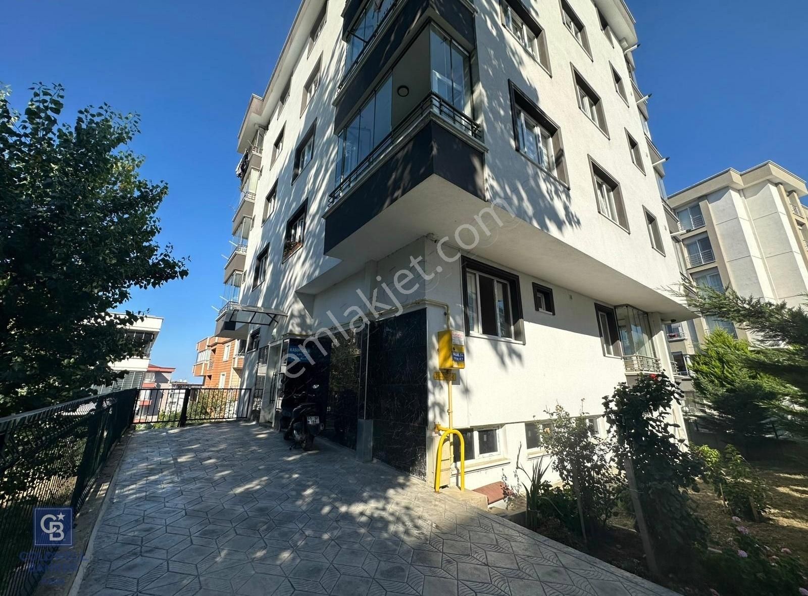 Cb Park Barlas Gürler'den İstiklal Mah.'de Kiralık 3+1 Lüx Daire