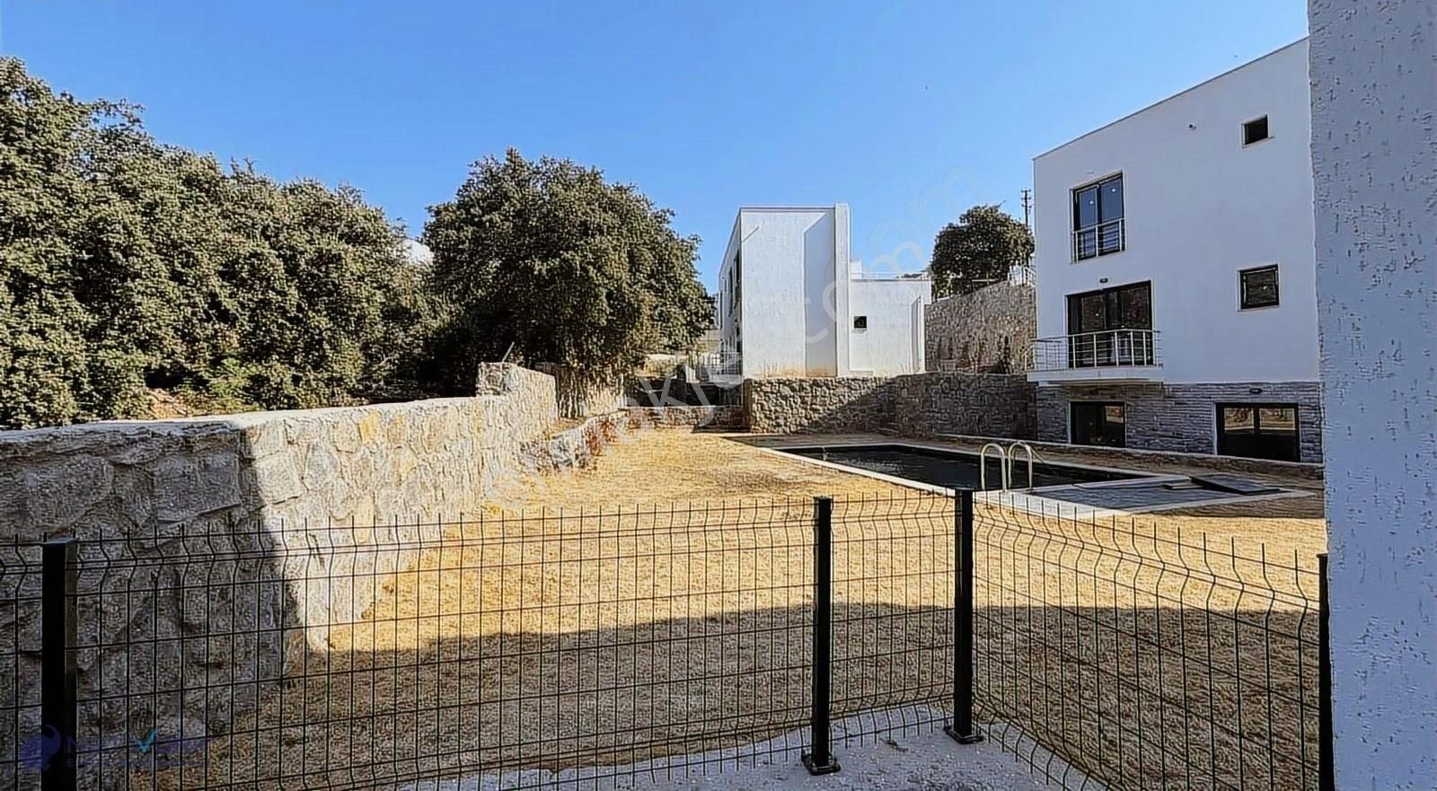 Bodrum Konacık Havuzlu Sitede Satılık Fırsat 2+1 Bahçe Dubleksi - Görsel 6