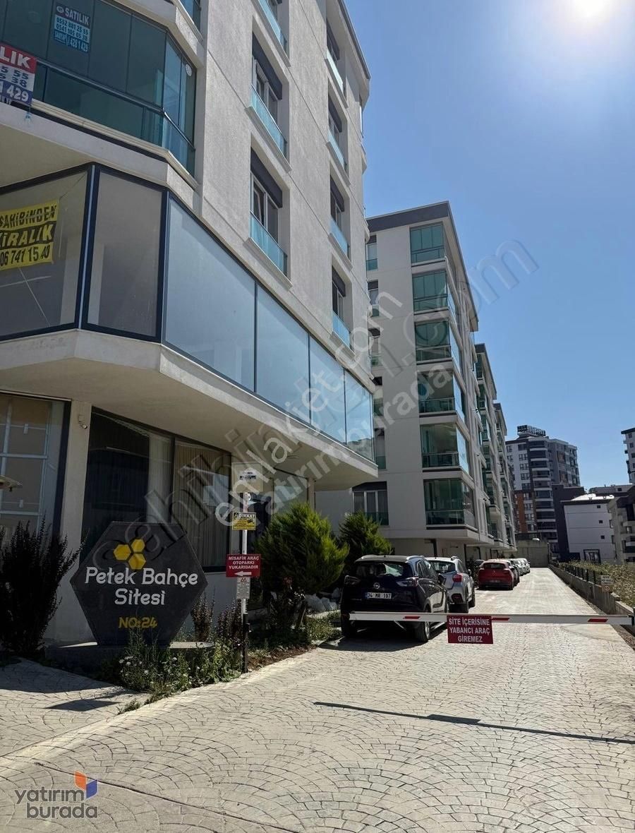 Samsun Balaç Bölgesinde,petek Bahçe Sitesi'nde 3+1 Geniş Satılık